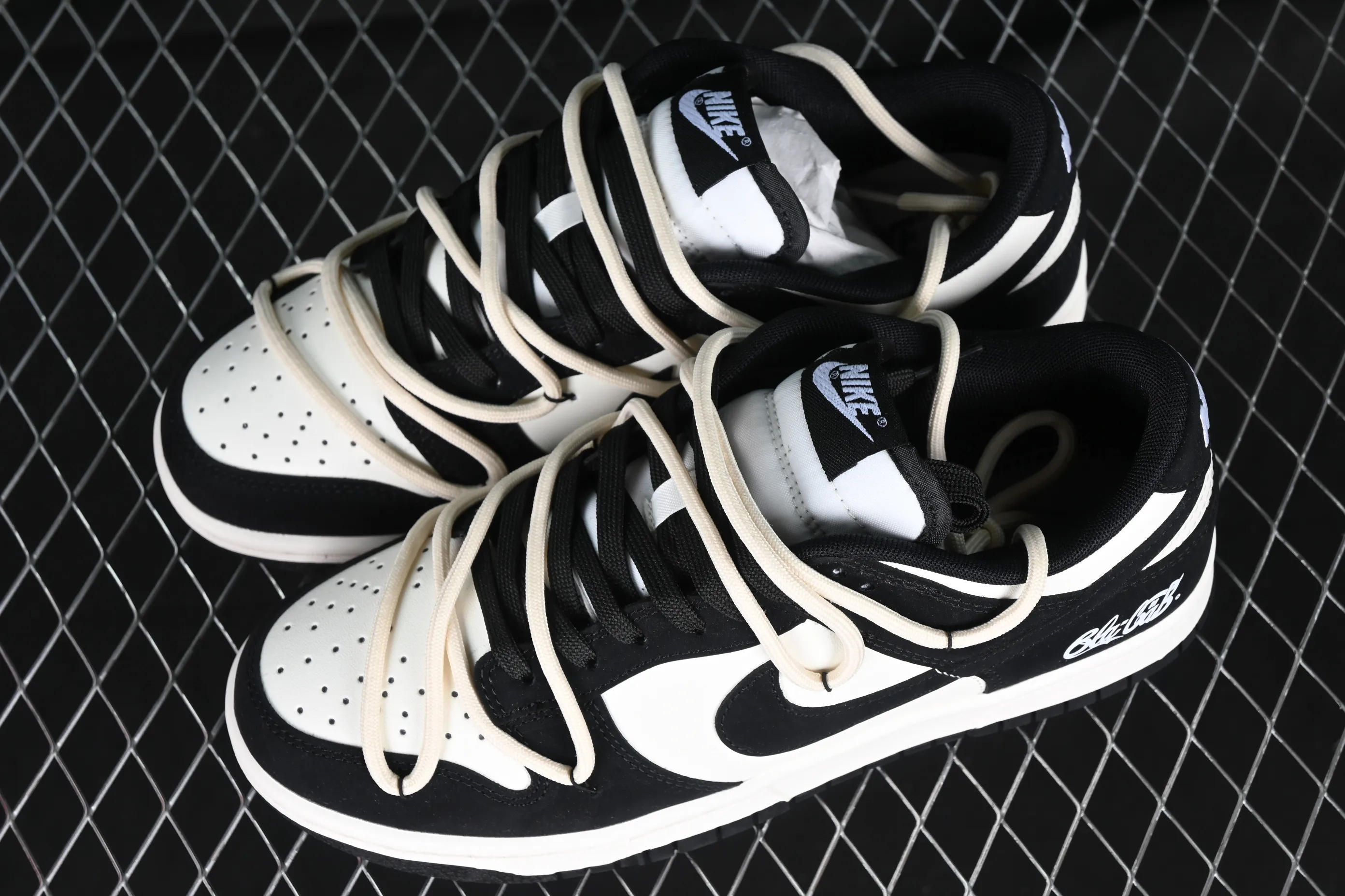 All Categories Nk SB Dunk Series Nk SB Dunk Low Low-top sneakers Nk Dunk Low Cocoa Bean BBL Mocha High Street Outdoor Coffee Dye SB Strap Low-top Casual Shoes DD1391-100